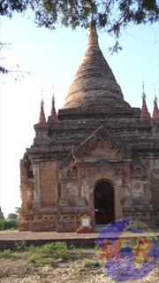 BAGAN - en carriole parmi les pagodes
