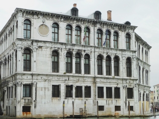 Palais des Camerlenghi