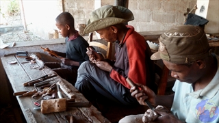 Ambositra "Art Malagasy - Jean et Frère"