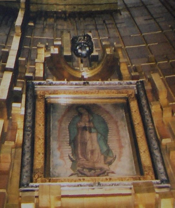 MEXICO - Dans la nouvelle basilique de N-D de la Guadalupe 