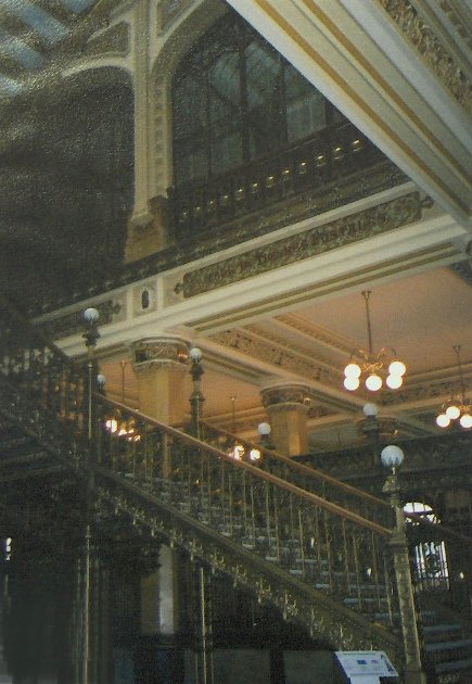 MEXICO - La poste centrale ou Palacio de Correos