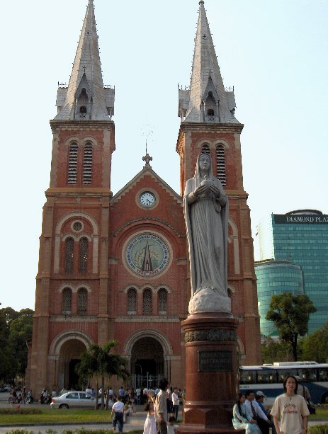 SAIGON, cathdrale Notre-Dame.