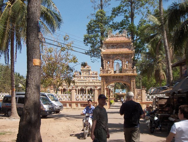 MY THO - pagode Vinh Trang.