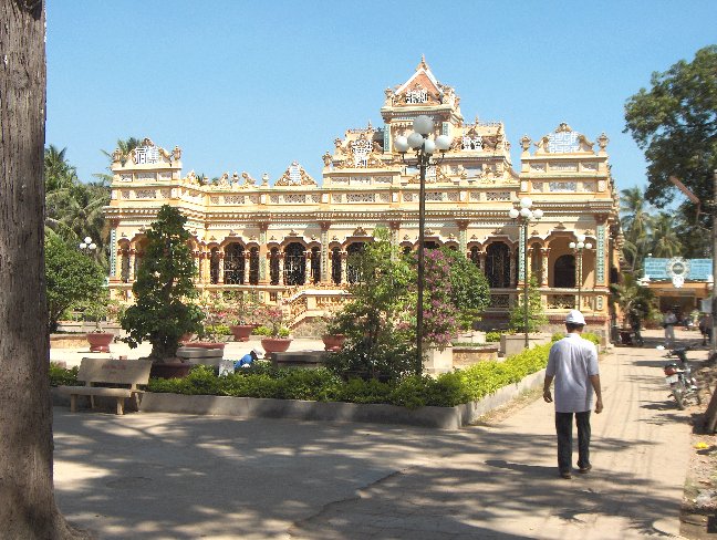 MY THO - pagode Vinh Trang.