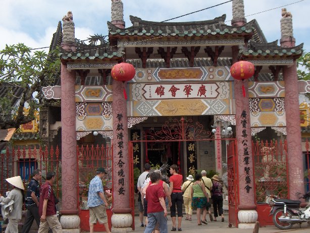 HOI AN - temple Hoi Quan Quang Dong.