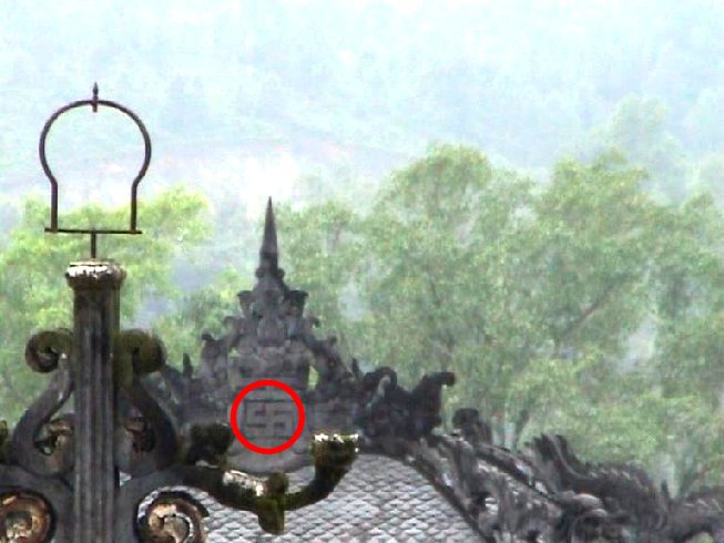 HUÉ, tombeau de KHAI DINH.